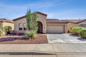 4049 E RAKESTRAW LN, GILBERT, AZ