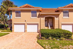 5336 EDGEWATER WAY, OXFORD, FL