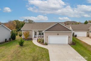 457 RIVERWIND DR, HENDERSONVILLE, NC