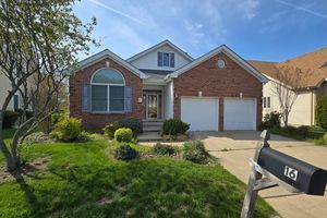 16 PHILLIP CT, MONROE, NJ
