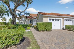 7087 SUMMER TREE DR, BOYNTON BEACH, FL