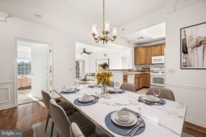 231 CREEKSIDE DR, BROOKHAVEN, PA