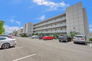 314 SE 10TH ST 403, DANIA BEACH, FL