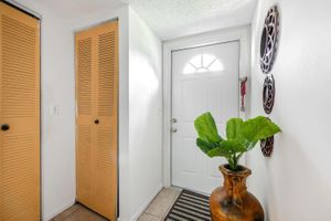 150 LAKE MERYL DR APT 143, WEST PALM BEACH, FL