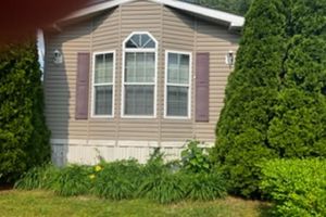 1661 OLD COUNTRY RD, RIVERHEAD, NY