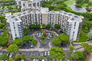 20400 W COUNTRY CLUB DR 416, AVENTURA, FL