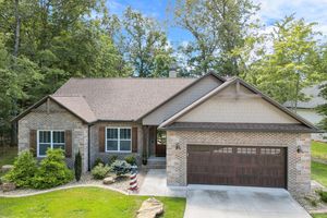 14 RENWICK DR, CROSSVILLE, TN