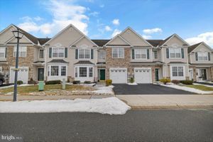 517 HARVEST DR, BLANDON, PA
