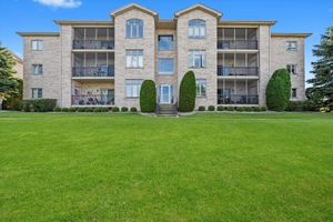 6330 PINE RIDGE DR APT 3D, TINLEY PARK, IL