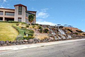 2115 BURTONSVILLE DR, HENDERSON, NV