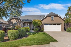 9229 OAK TRAIL CIR, SANTA ROSA, CA
