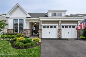 15 WOODSPRING RD, FARMINGDALE, NJ