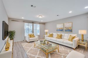 7616 HERITAGE DR, AUBREY, TX