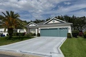 24125 PEEKSKILL ST, LEESBURG, FL