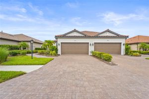 10258 MORNING MIST LN, SARASOTA, FL