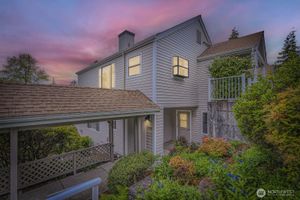 4105 PROVIDENCE POINT DR, ISSAQUAH, WA