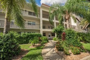 860 VIRGINIA ST 105, DUNEDIN, FL