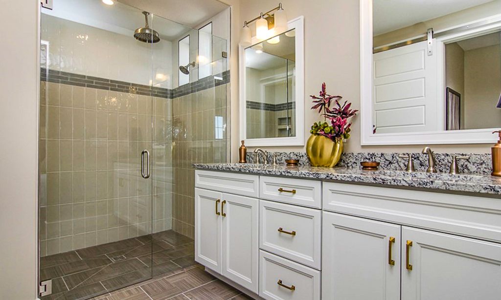 Laurel Master Bath