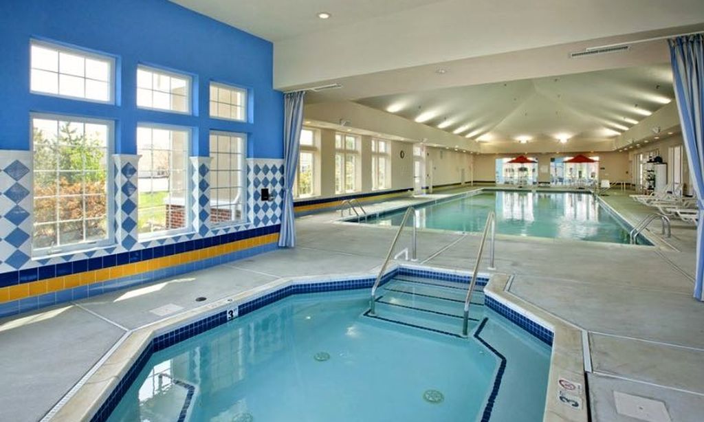 Indoor Pool & Spa