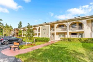 2708 NASSAU BND A2, COCONUT CREEK, FL