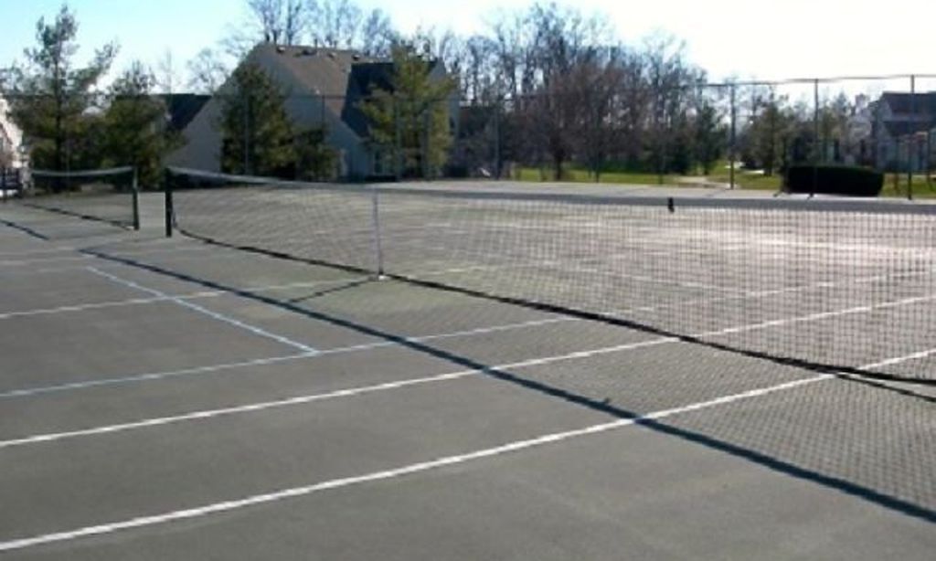 2 Tennis Courts