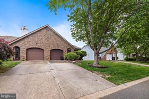 22 FIR RD, MANAHAWKIN, NJ