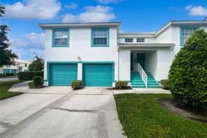 6629 PINEVIEW TER # 5-201, BRADENTON, FL