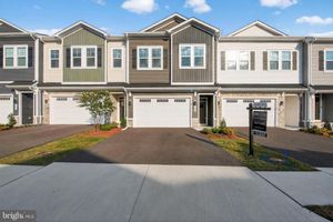 153 LEATHER FLOWER DR, LAKE FREDERICK, VA