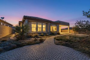 2305 BATES WELL LN, ALBUQUERQUE, NM