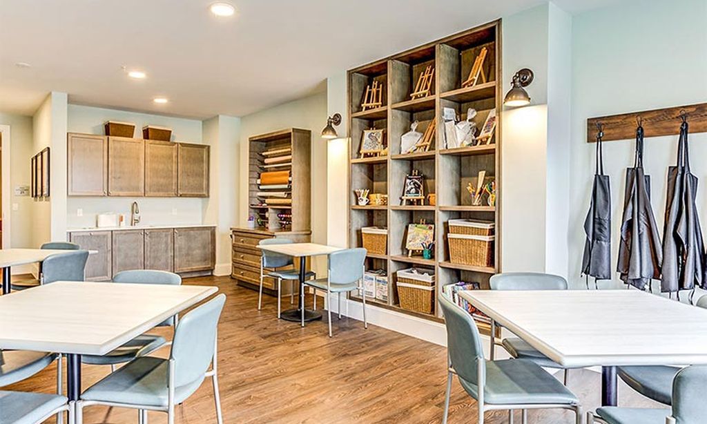 Arts & Crafts Studio