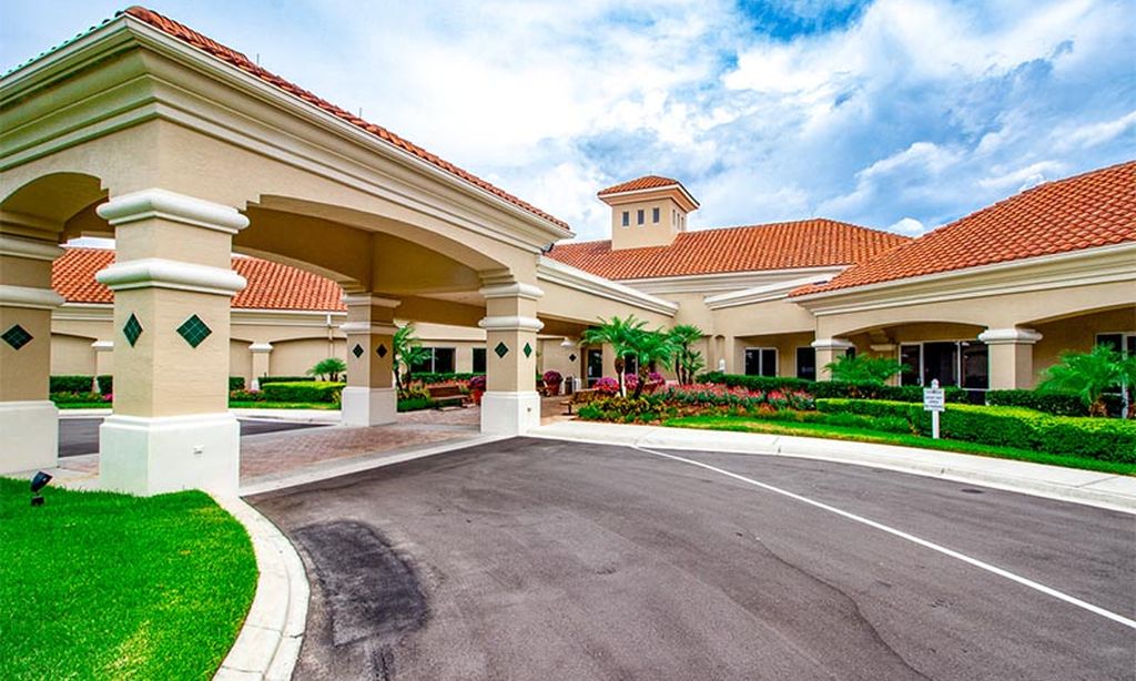 The Royal Club - 25,000 sq. ft.