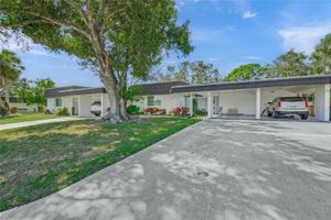 1325 GLEN OAKS DR 133, SARASOTA, FL
