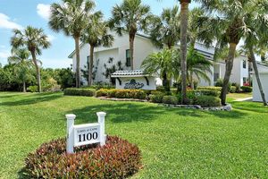 1100 CAPRI ISLES BLVD APT 523, VENICE, FL