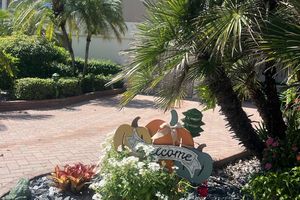 2103 LUCAYA BND F3, COCONUT CREEK, FL