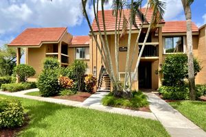 11186 GREEN LAKE DR APT 202, BOYNTON BEACH, FL