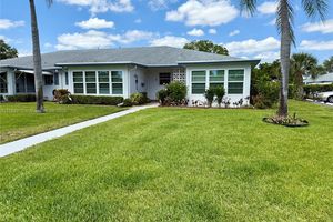 1075 CIRCLE DR D, DELRAY BEACH, FL