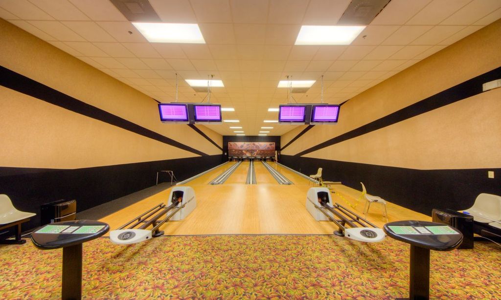 4 Bowling Lanes