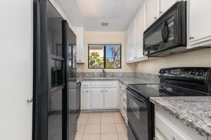 245 FAIRLEE LN, ENCINITAS, CA
