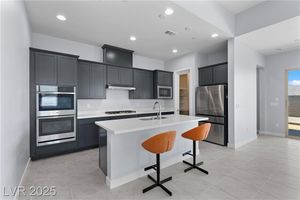 10158 SUPER JOVIAN ST, LAS VEGAS, NV