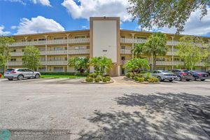 2404 ANTIGUA CIR F4, COCONUT CREEK, FL