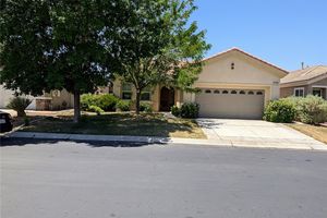 10858 KATEPWA ST, APPLE VALLEY, CA