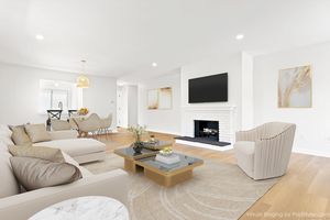 156 APACHE LN A, STRATFORD, CT
