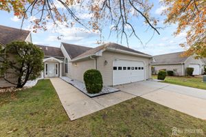 835B VAIL RD, MONROE, NJ