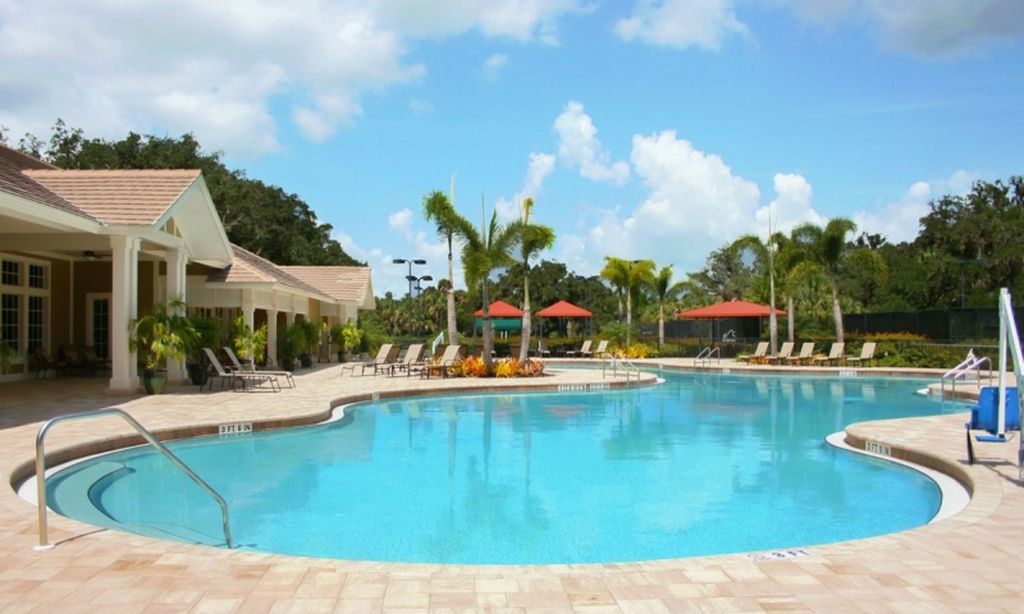 Junior Olympic-Size Outdoor Pool