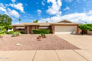 667 S PENROSE CIR, MESA, AZ