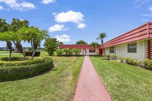 237 WATERFORD J, DELRAY BEACH, FL