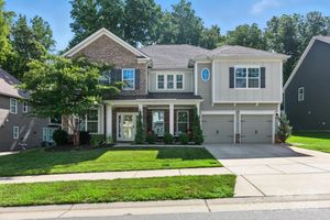 126 CANOE POLE LN, MOORESVILLE, NC
