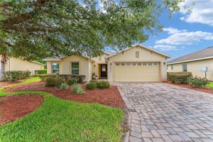 5072 NEPTUNE CIR, OXFORD, FL