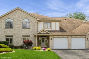 6433 PINE CONE DR APT 1, TINLEY PARK, IL