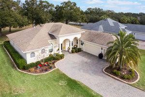5072 GREENS DR, LADY LAKE, FL